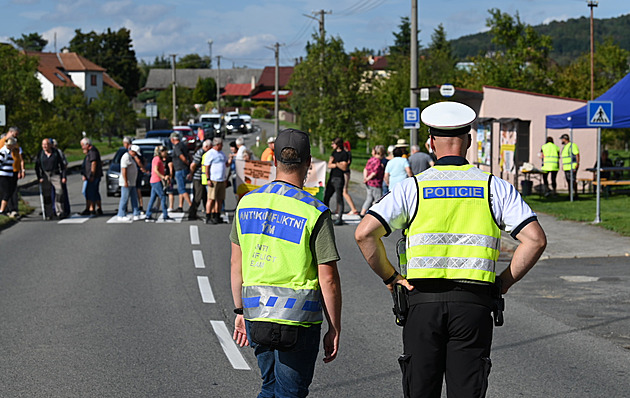 Obce žádají omezení pro kamiony. Další blokádu kvůli dálnici zatím neplánují