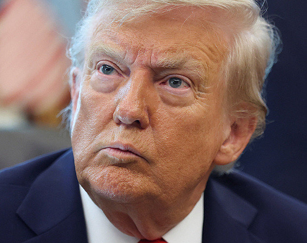 Trump žaluje deník New York Times o miliardy. Nejzvrhlejší hlásná trouba, tvrdí