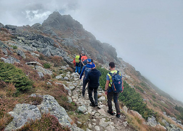Zraněného českého turistu se podařilo z Tater dostat vrtulníkem až napodruhé