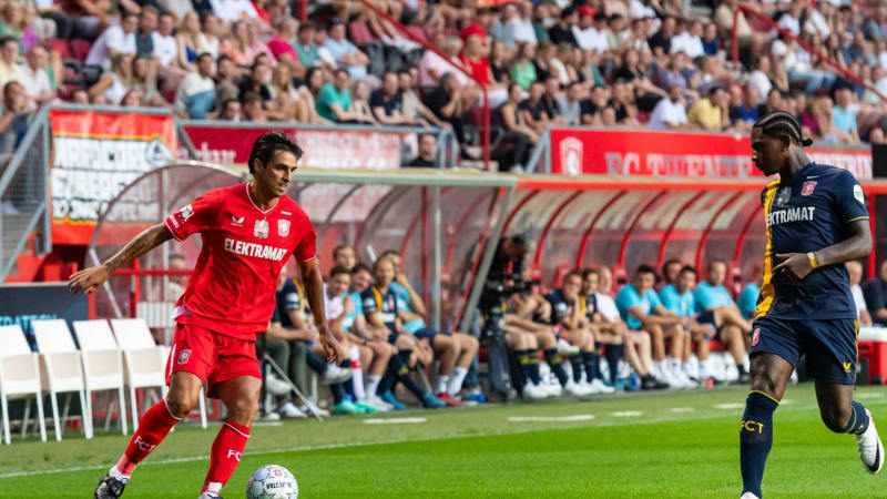 Známý fotbalista měl autonehodu. Elia sešrotoval Lamborghini za 7,5 milionu