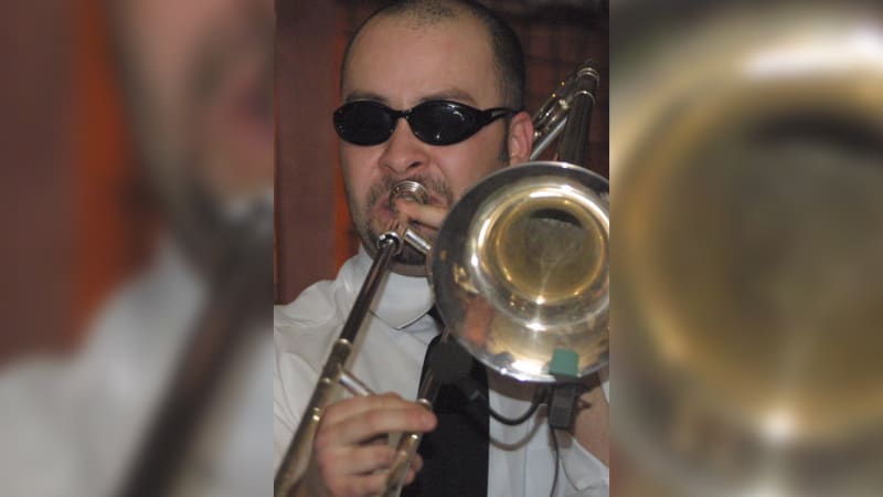 Zemřel hudebník Šatra. „Miláčku, budeš mi chybět,“ loučí se s muzikantem Felix Slováček mladší