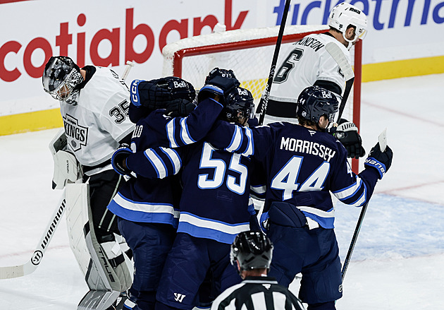 Winnipeg těsně zdolal Los Angeles, St. Louis uspělo na ledě Calgary