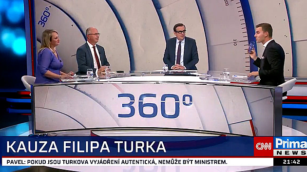 Pravici zvedá kdekdo. I Fiala, Rakušan či Clintonová, hájil šéf Svobodných Turka