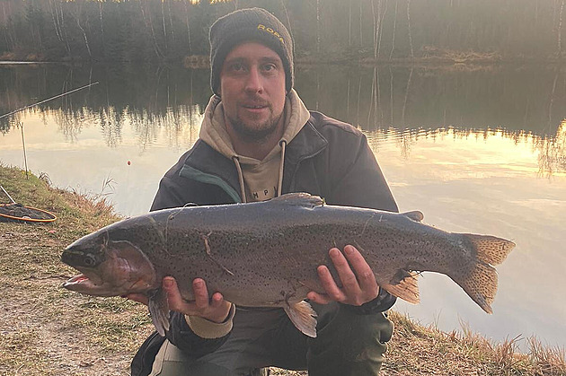 Zážitek, který přebil i rekord. 70cm pstruha chytil na ultralehkou výbavu