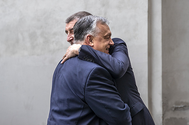 Orbán prý plánuje protiukrajinský blok s Českem a Slovenskem. Babiš o tom neví