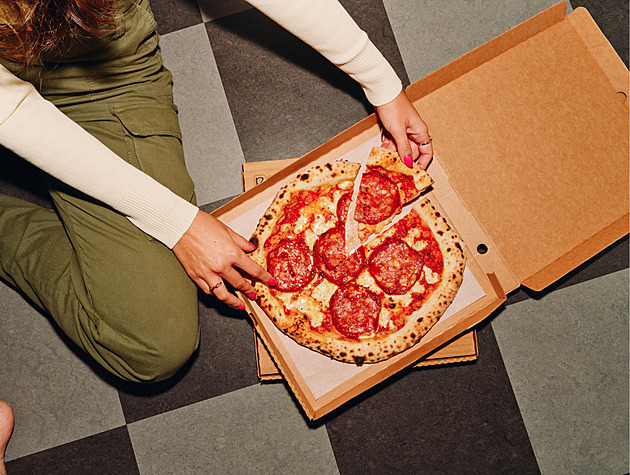 Nejlevnější v Liberci, nejdražší v Praze. Foodora zveřejnila svůj Pizza index