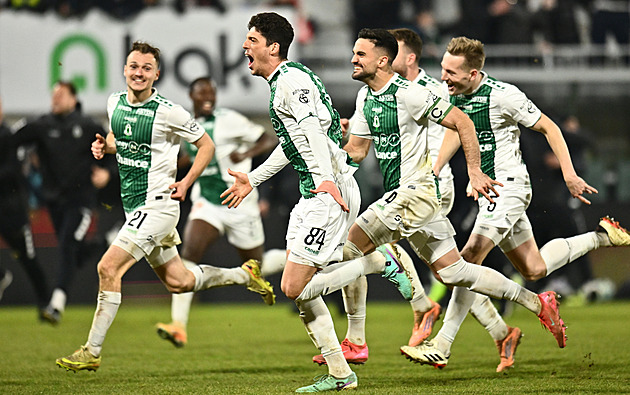 Jablonec - Slavia 3:2 po pen., lídr ligy končí ve čtvrtfinále poháru, nezvládl rozstřel