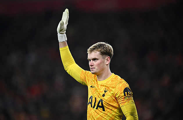 ONLINE: Kinský dostává šanci v Lize mistrů, Tottenham čelí Atlétiku. Liverpool prohrál