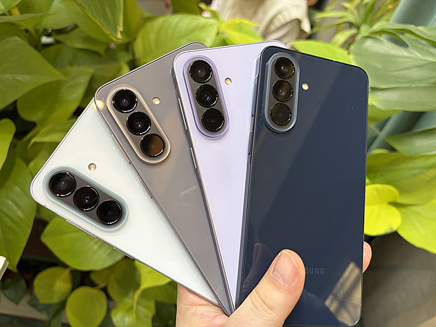 Cenu nejvyšší verze nechtějte vidět. Samsung představil svůj největší hit