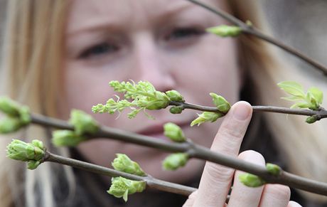 Je tu nejteplejší den od začátku roku. Hned se ale ochladí, na horách může sněžit