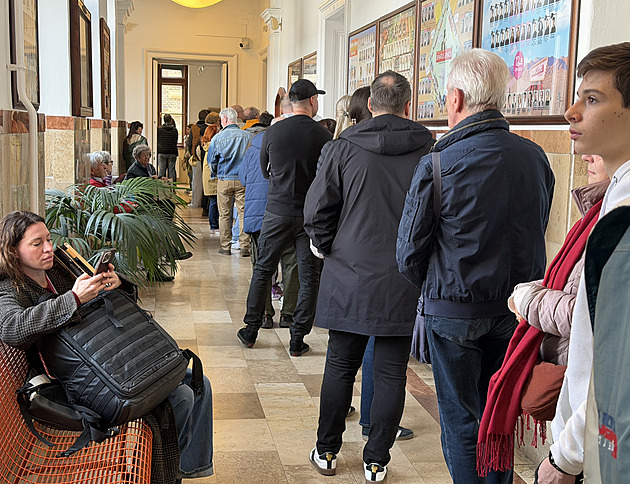 Účast v Maďarsku trhala rekordy. Volilo nejvíc lidí od pádu komunismu