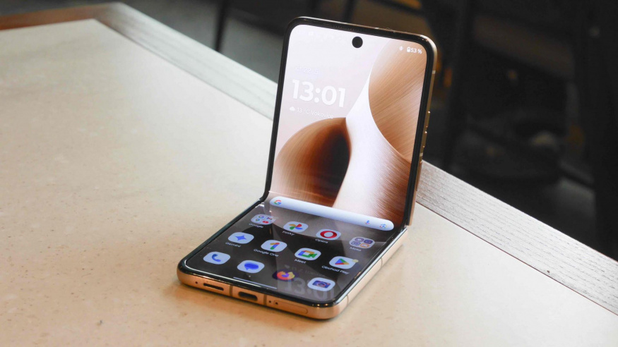 Motorola Razr 70 Ultra uniká týdny před premiérou. Známe vzhled i klíčové parametry