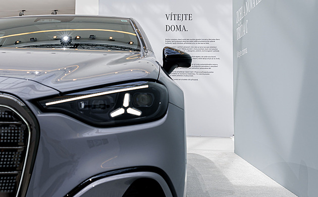 Mercedes si v srdci Prahy rozbalil obývák. Hvězdou velké párty je nová třída C