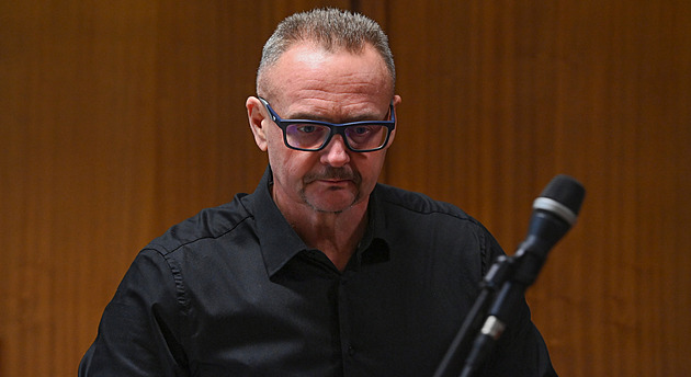 Soud potvrdil žalobci pokutu za anabolika, navíc přijde o funkci