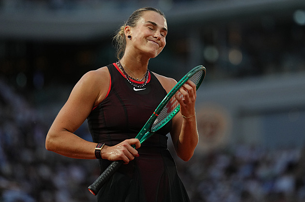 To už je moc. Sabalenková ukázala šaty na US Open. Fanoušci kritizují výrobce